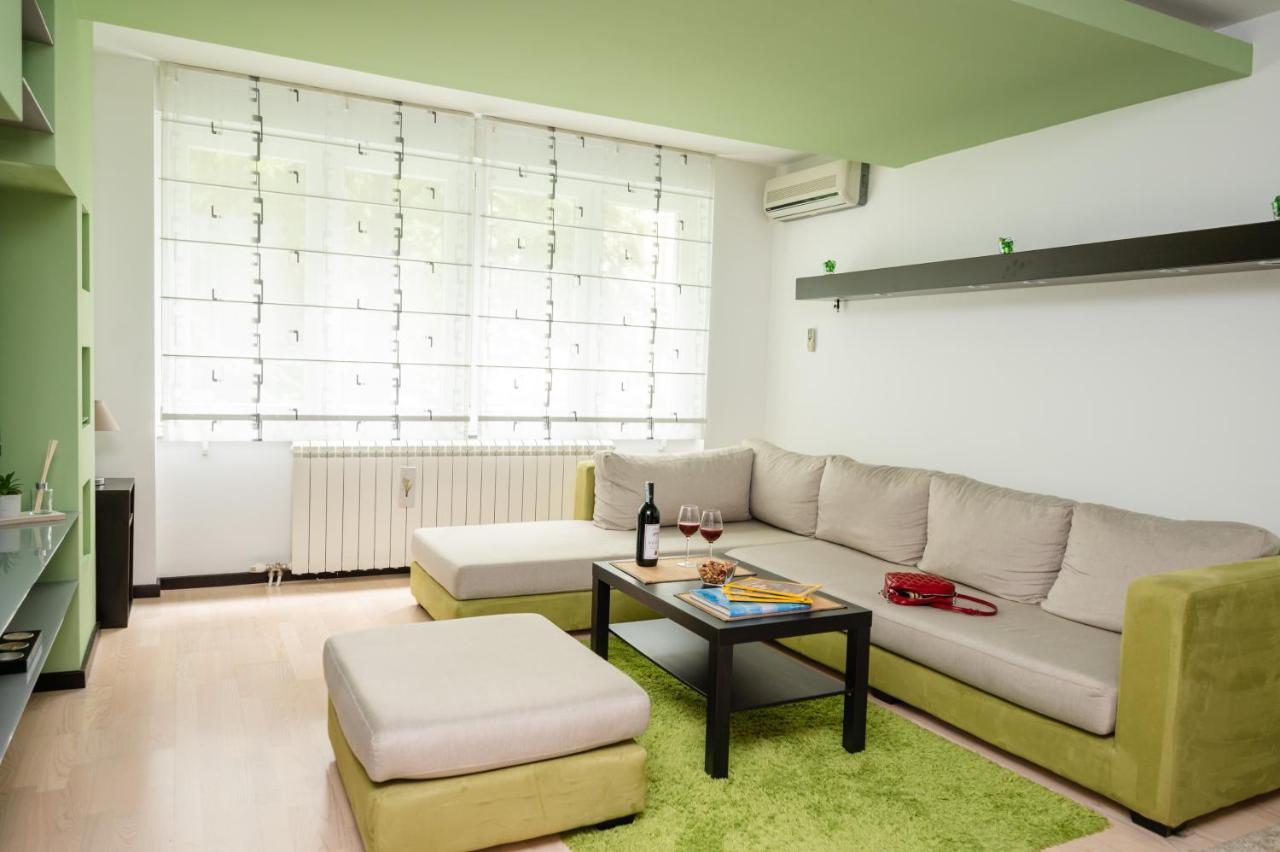 Bright 1Bdr Apartment In The City Center Сараєво Екстер'єр фото