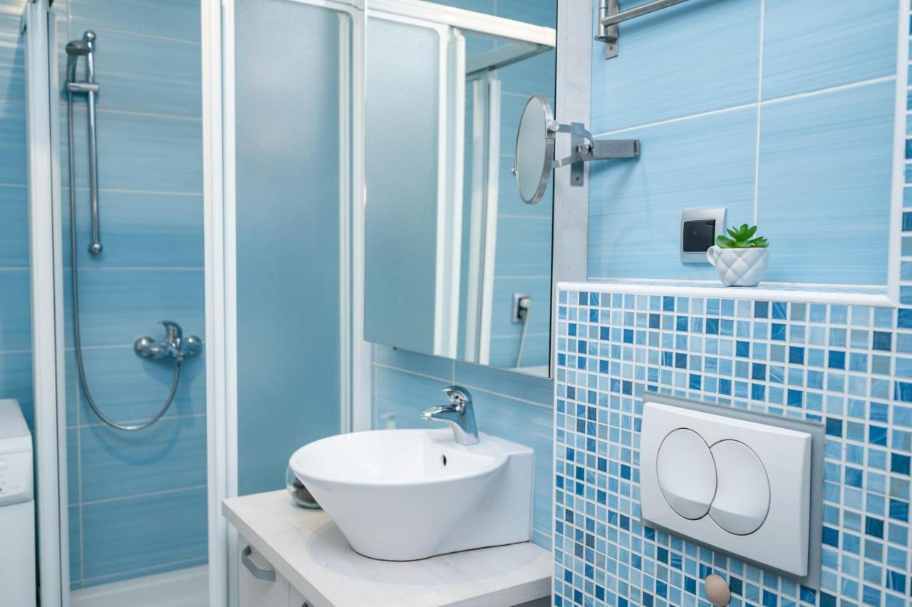 Bright 1Bdr Apartment In The City Center Сараєво Екстер'єр фото