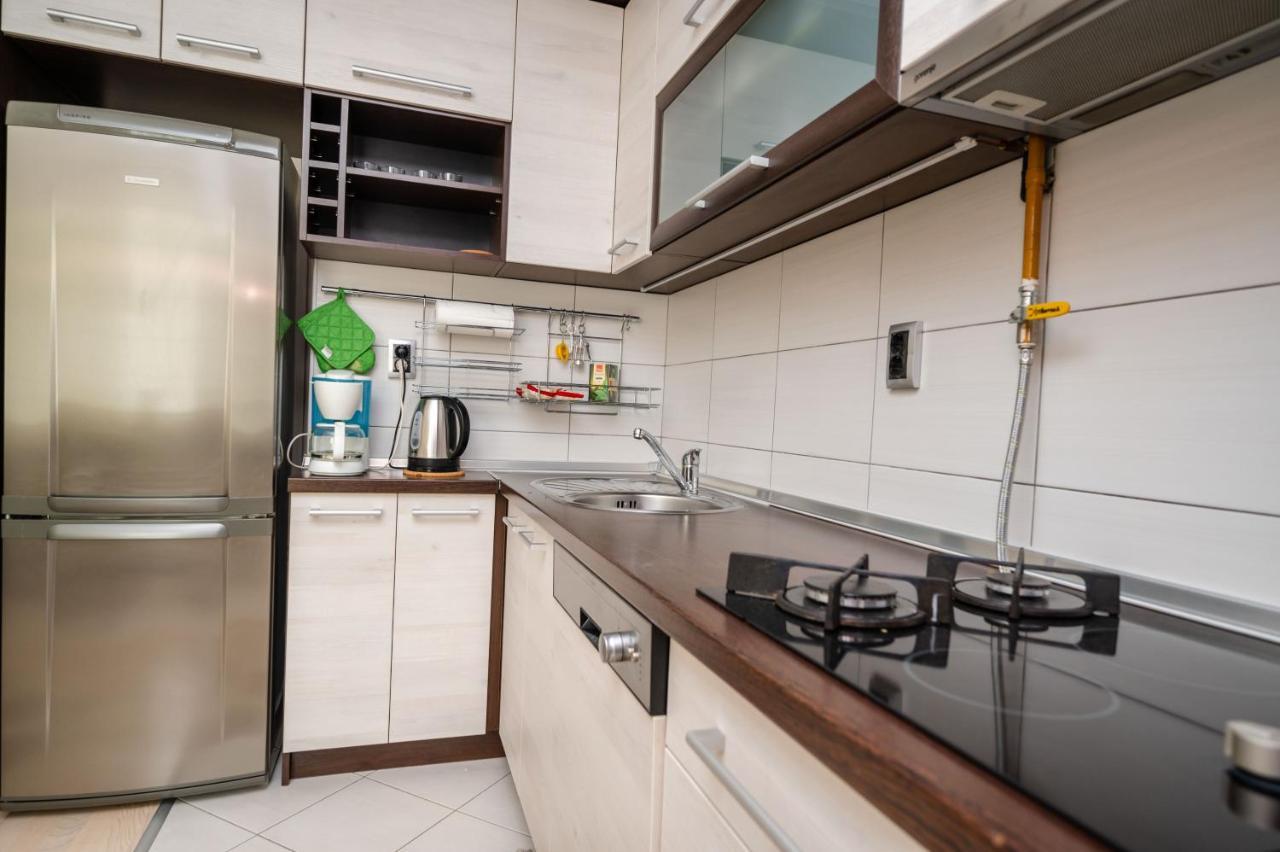Bright 1Bdr Apartment In The City Center Сараєво Екстер'єр фото